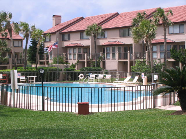 Spyglass Condos Pool area